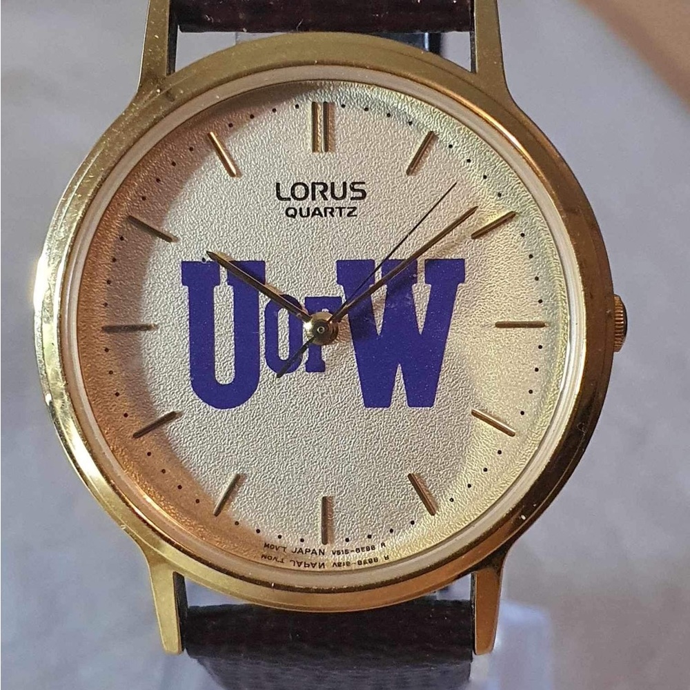 10/$20 Lorus by Seiko University of Washington Goldtone Leather Women's Watch